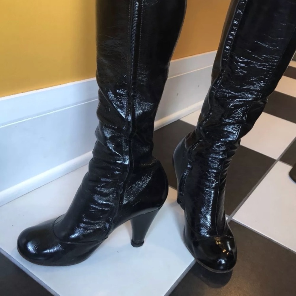Chie Mihara 6 36 patent leather tall boot